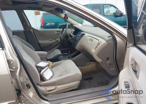 2001 Honda Accord 2.3 Ex z USA, uszkodzony, nr VIN 1HGCG56681A144541